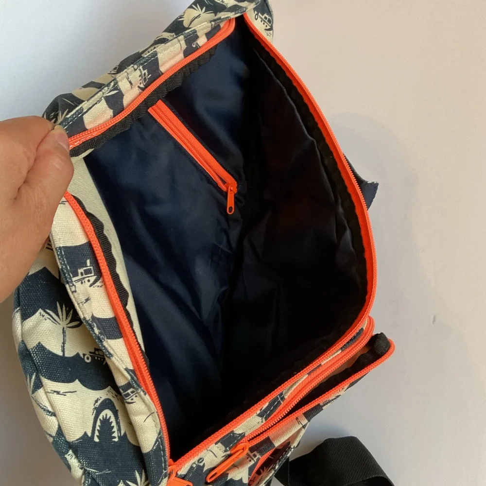 KAVU Rope Sling Bag 1 Shoulder Sling Canvas Backpack w/ Rope Shoulder Strap 20”